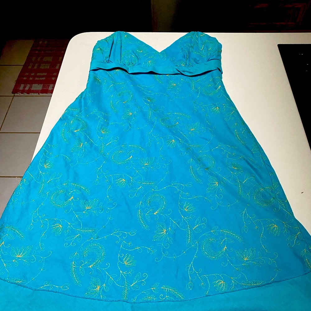 Charlotte Russe cotton cocktail / summer dress. Teal w/ gold stitched details.